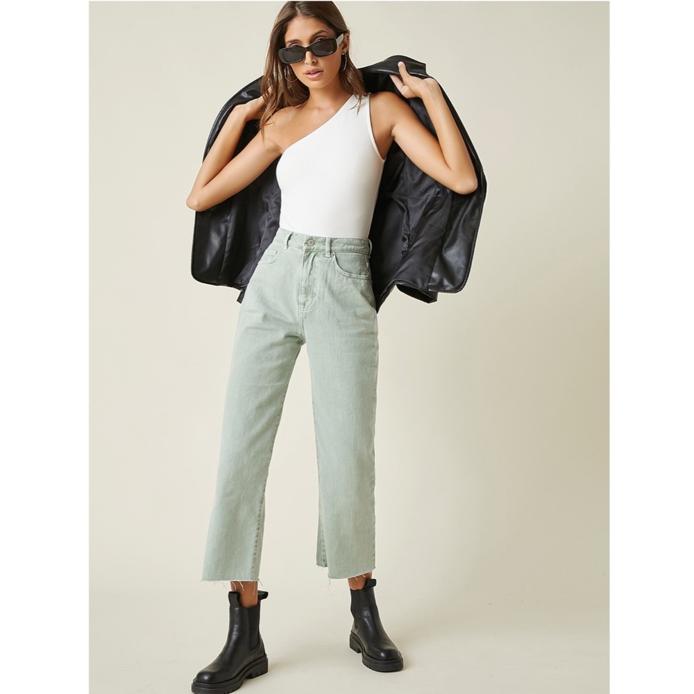 One Shoulder White Bodysuit - Picture 5 of 9